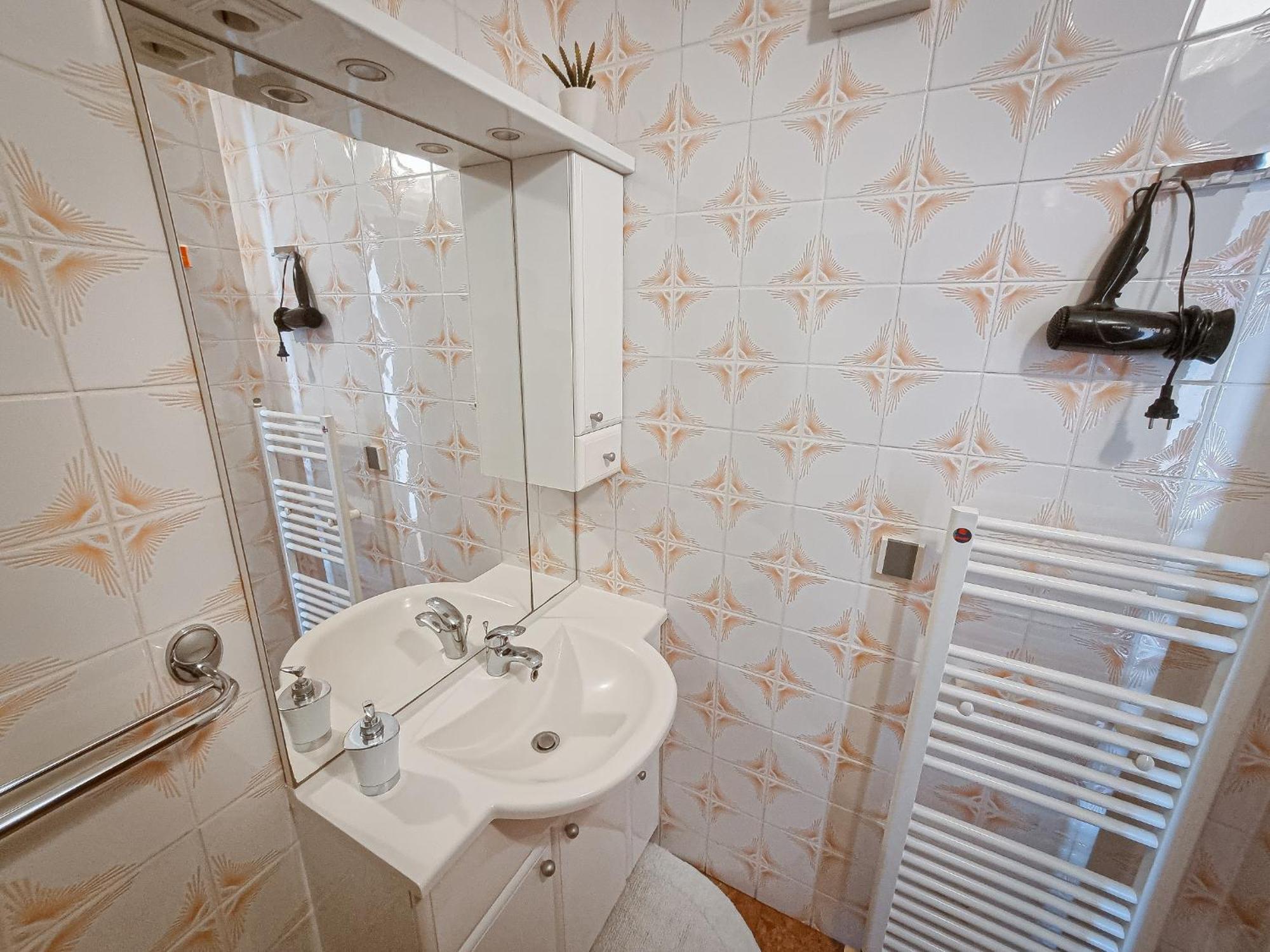 Apartments Marija Nada Malinska Bagian luar foto